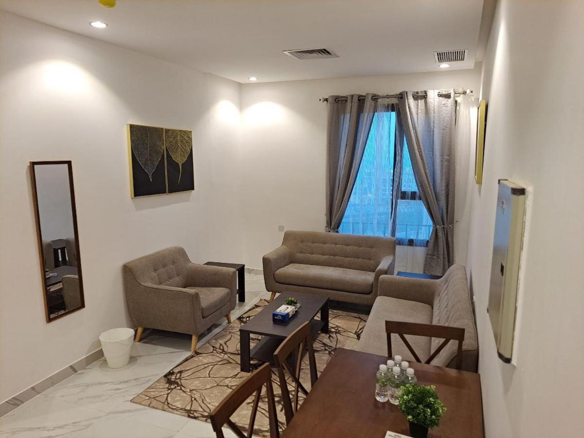 Aparthotel Golden Dahlia Fintas Kuwait City Exterior foto