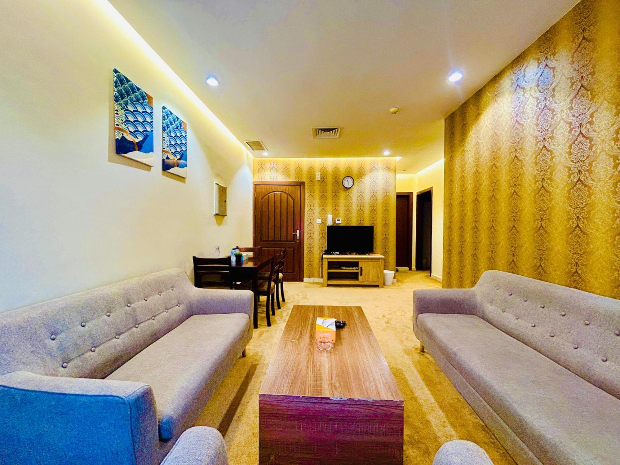 Aparthotel Golden Dahlia Fintas Kuwait City Exterior foto