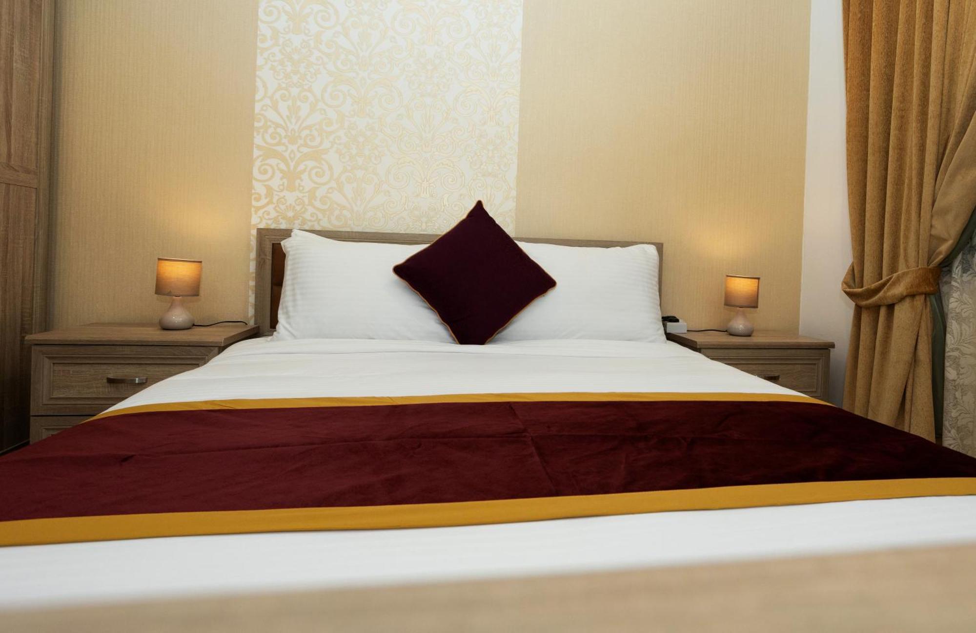 Aparthotel Golden Dahlia Fintas Kuwait City Exterior foto