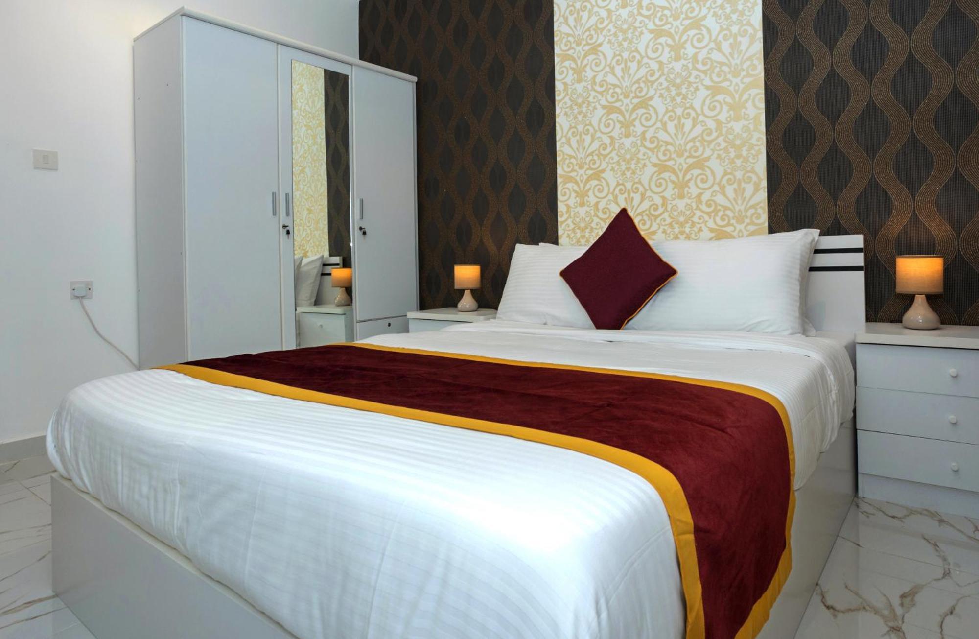 Aparthotel Golden Dahlia Fintas Kuwait City Exterior foto